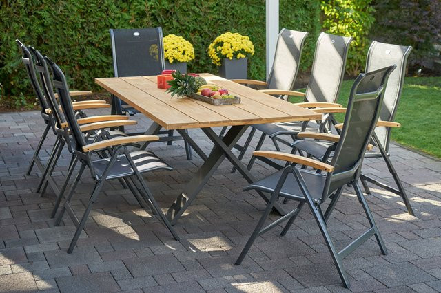 Hartman Xanadu/Alice Garten-Essgruppe in Anthrazit mit 8 Klappstühlen aus Aluminium und FSC-Teakholz, B/T/H: 220 x 100 x 75 cm - Bild 1
