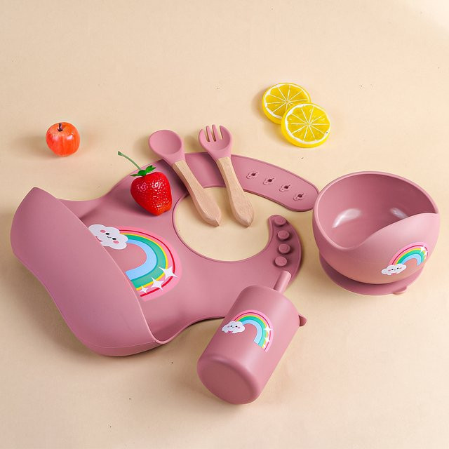 5-teiliges Baby Silikon Fütterungsset in Pink mit Schüssel, Lätzchen, Gabel und Löffel, BPA-frei - Bild 1