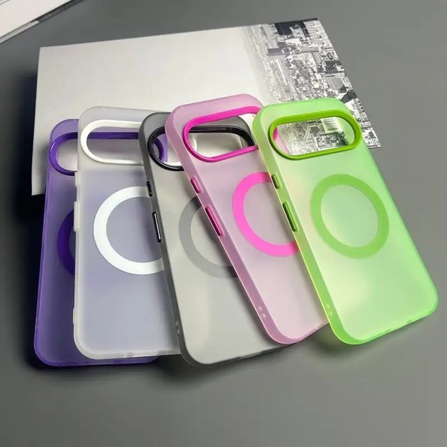 Magnetische Schutzhülle für Google Pixel 10 Pro, 10 Pro XL, 9 Pro XL, 8 Pro in Transparent Candy Color aus PC und TPU für Stoßfestigkeit - Bild 1