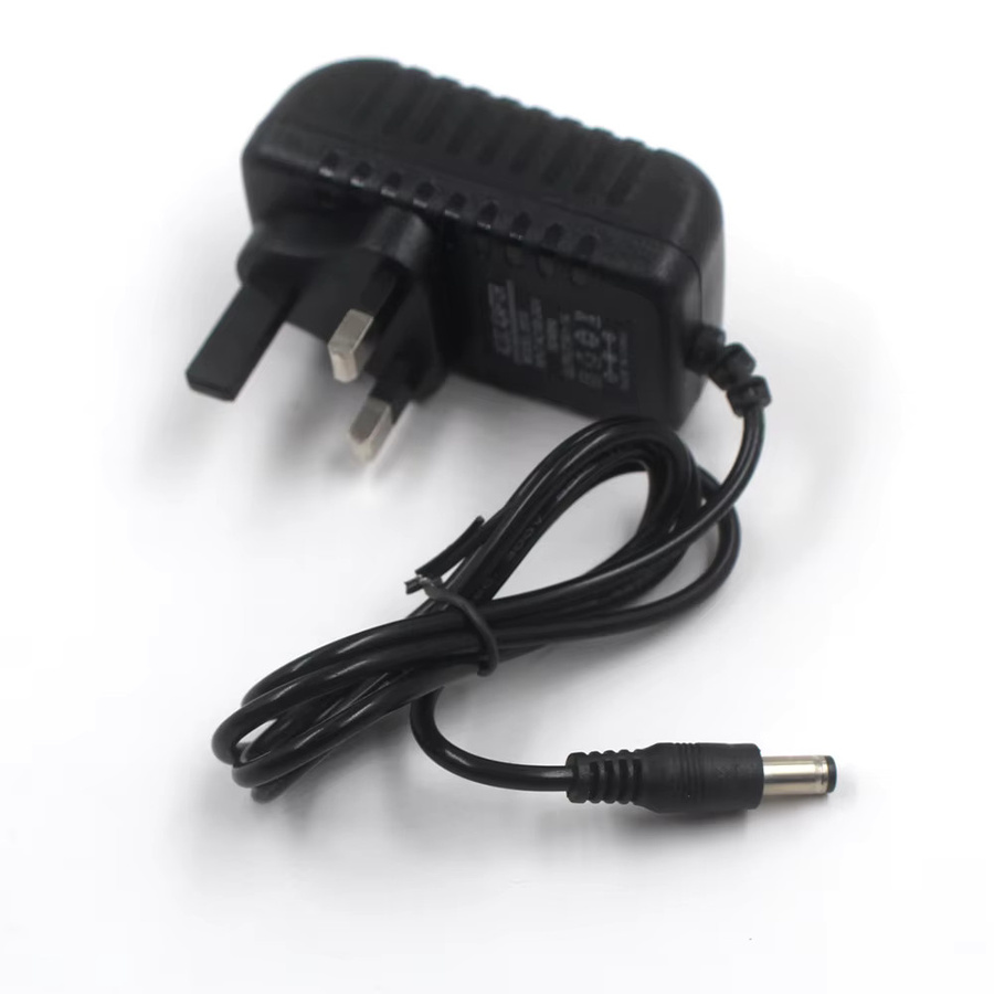 Lamakoki Universal Netzteil 30V 0,5A AC/DC Konverter Adapter mit EU-Stecker in Schwarz - Bild 3