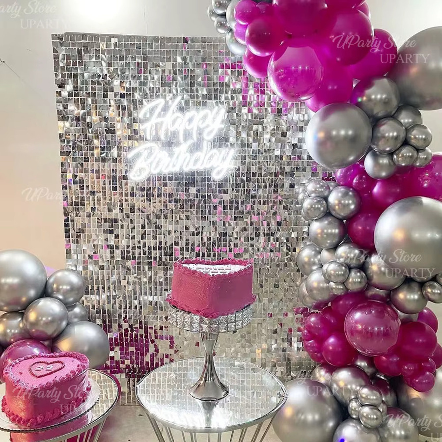 MicroPlush Spiegel-Wandhintergrund mit silbernen quadratischen Pailletten für Party und Hochzeit, Silber - Bild 4