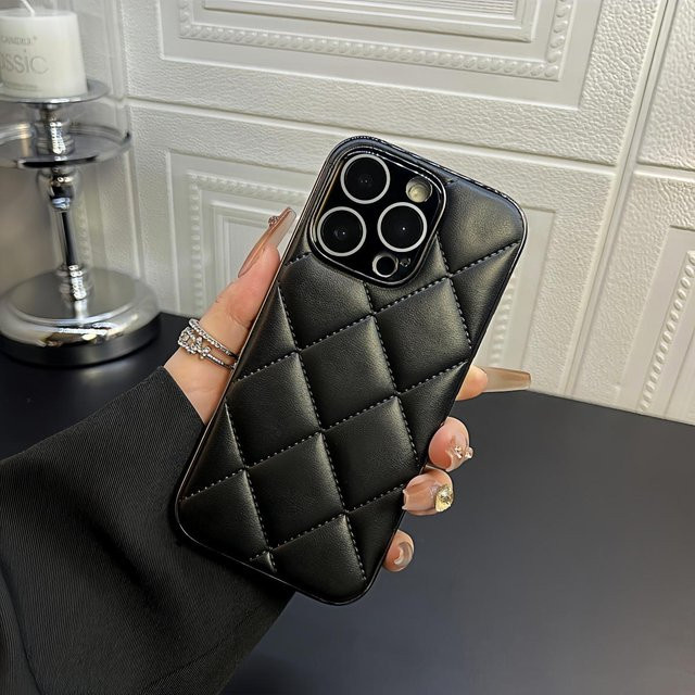 Stoßfeste iPhone Schutzhülle mit 3D Diamantgitter Rhombus Leder Design in Grau - Bild 1