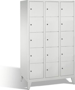 C+P Fächerschrank Classic auf Füßen mit 15 Fächern, Farbe Lichtgrau, H 185,0 cm x B 120,0 cm x T 50,0 cm - Bild 1