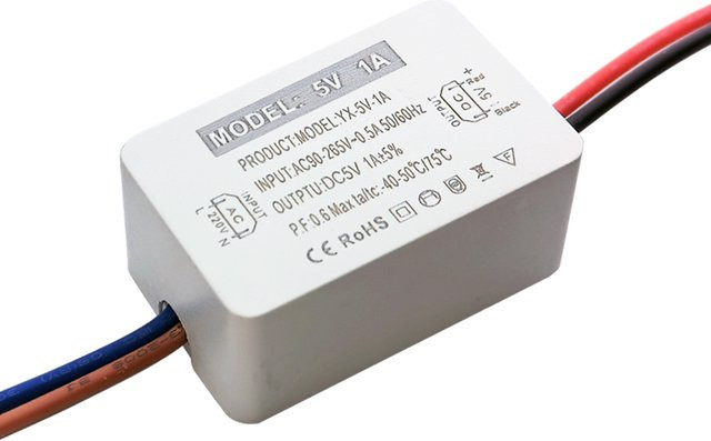 LED Netzteil DC 5V Transformator als Schalter Treiber mit 1A oder 2A Ausgangsstrom in Weiß für CCTV und LED-Treiber AC110V-220V - Bild 1