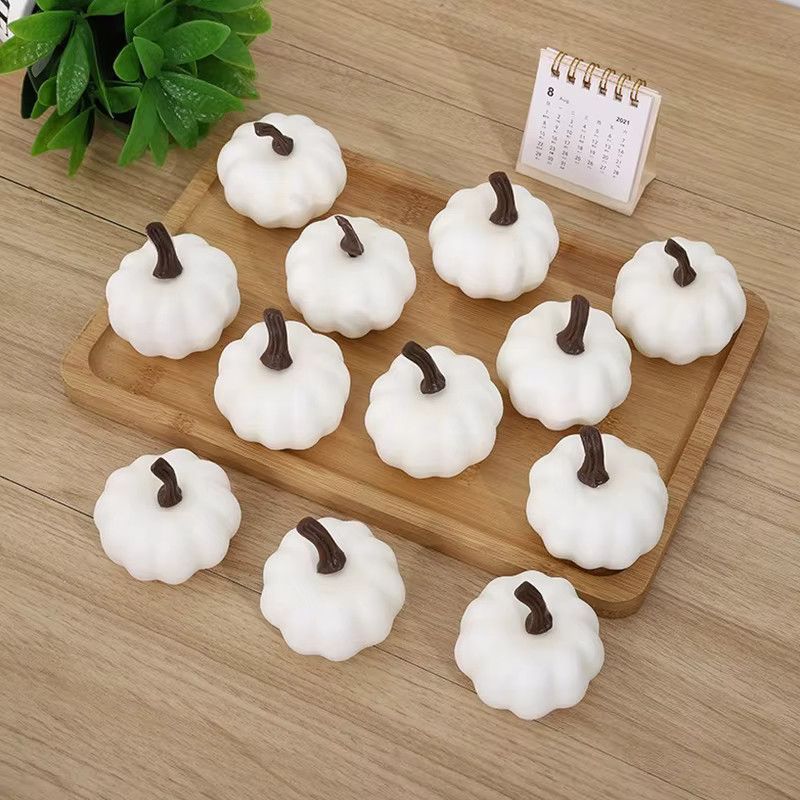 ZYF 12er Set Weiße Dekokürbisse für DIY Bastelarbeiten zu Halloween und Thanksgiving - Bild 3