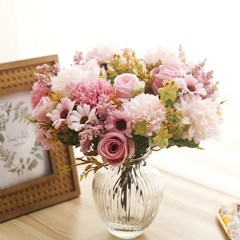Kahaul Künstliche Hybridblume aus Seide in Orange Coffee mit Rose, Hortensie und Gänseblümchen für deine Dekoration - Bild 1