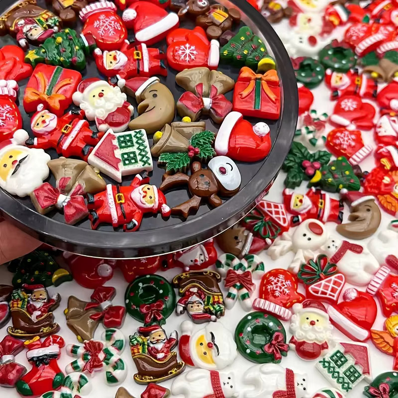 50 Stück festliche Weihnachtsanhänger aus Resin in Rot für deine DIY-Geschenkanhänger und Partydekorationen - Bild 5