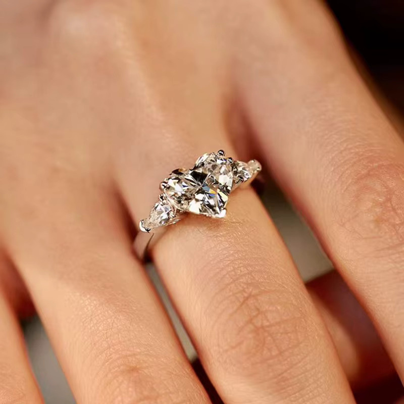 Huitan Ring, Herz Zirkonia, Silber, Damen - Bild 3