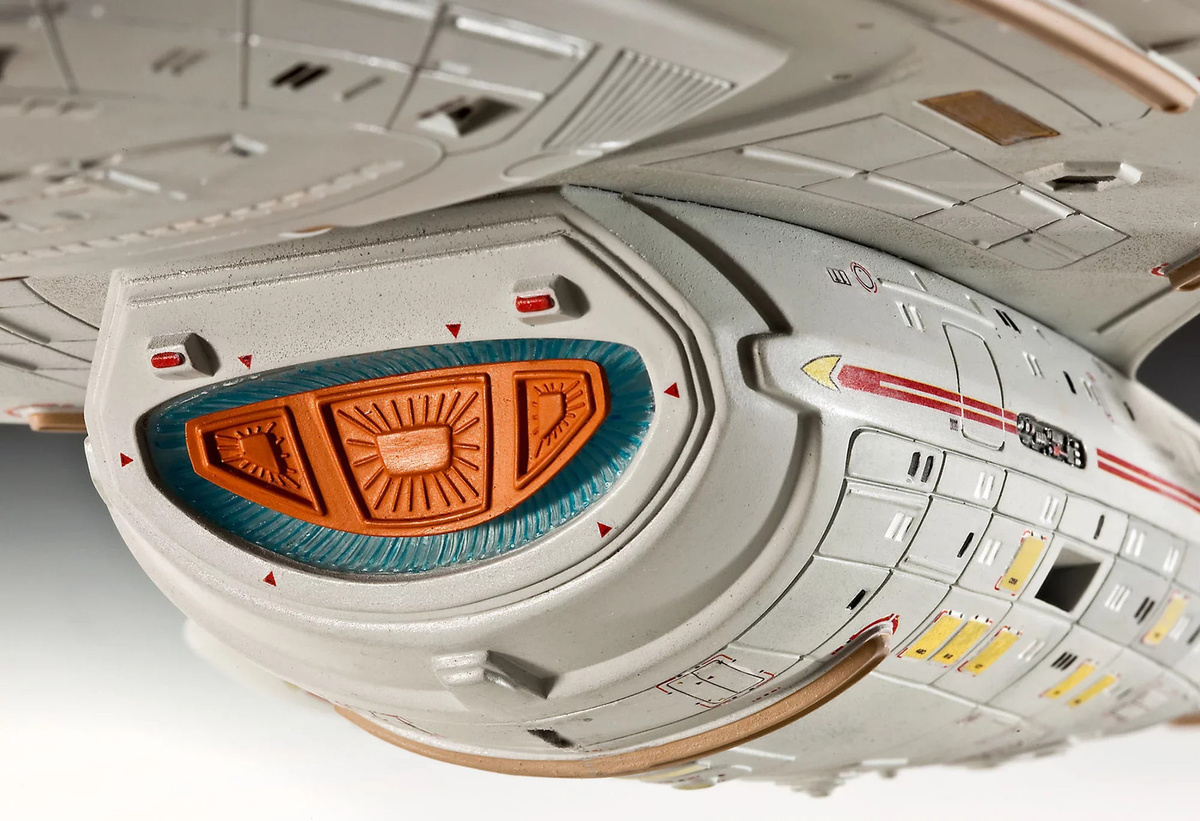 Revell Star Trek U.S.S. Voyager, Flugmodell Bausatz, 1:670, ab 12 Jahren - Bild 3