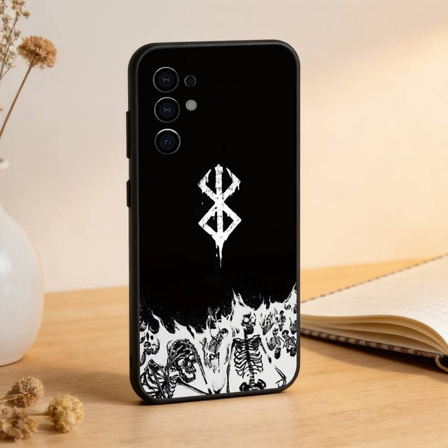 Berserk Guts Anime Handyhülle aus weichem Silikon für Samsung Galaxy S24, S23, S22, S21, S20, S30 Ultra, Plus, FE in Schwarz - Bild 1