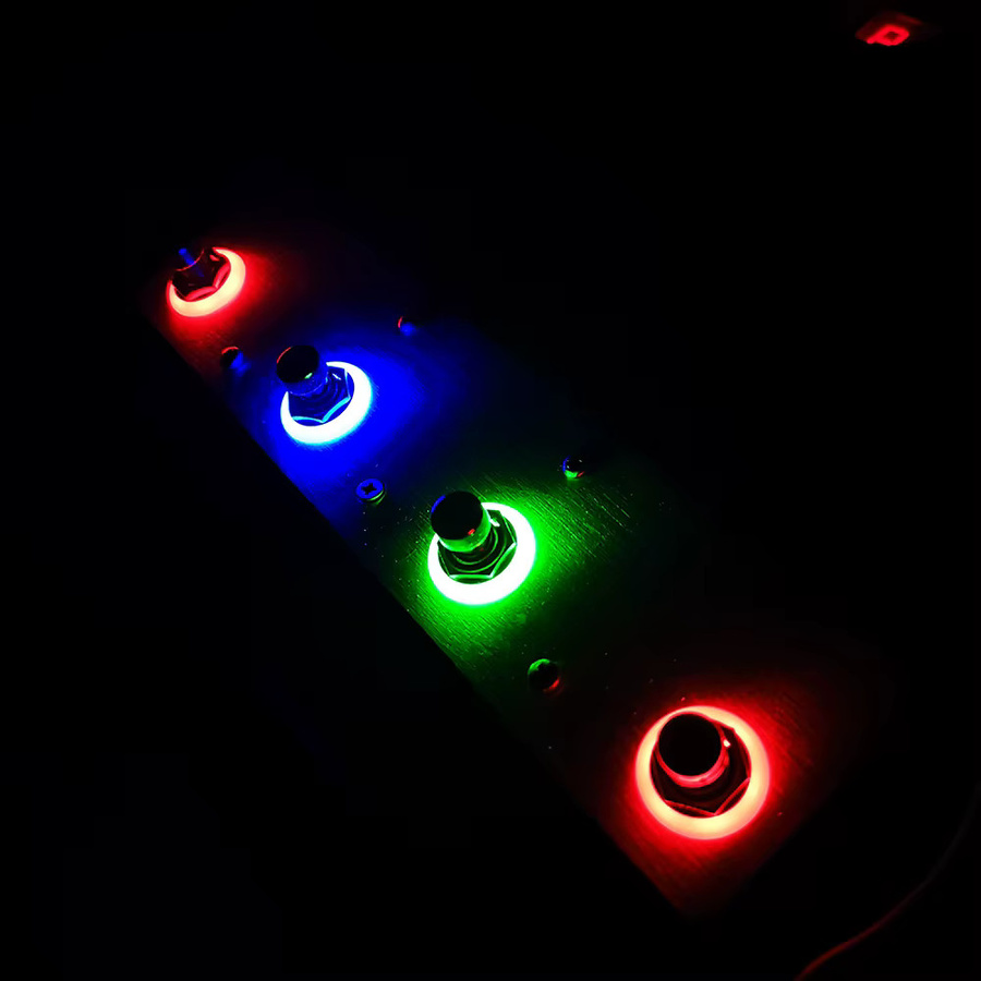 10 Stück Daiertek Druckknopf Schalter 9-polig 3PDT mit LED-Anzeige in Rot, Blau und Grün, verriegelt, Lötanschluss, 4A 125VAC/30VDC und 2A 250V - Bild 2