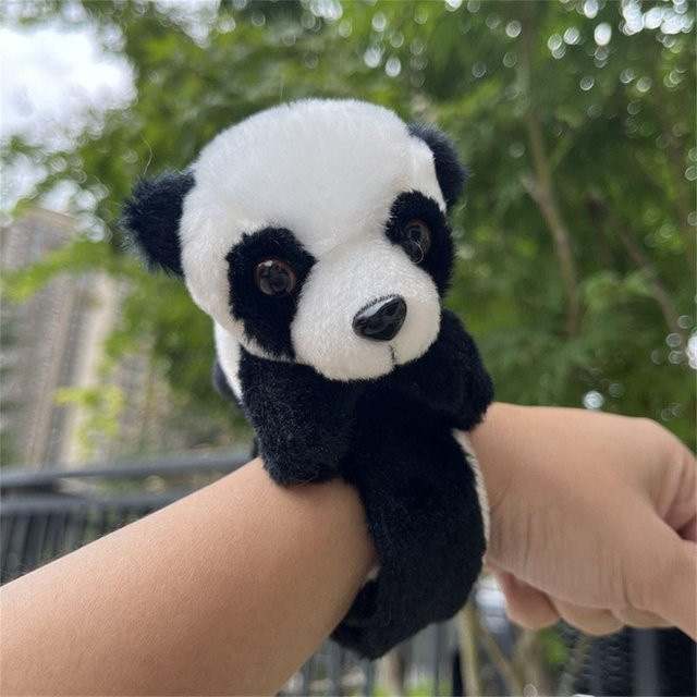 Yiran toy Dschungeltier Plüschtier Armband Panda Tiger, ab 2 Jahren - Bild 1