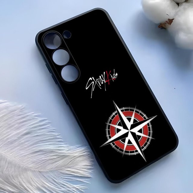 Modische Kpop Stray Kids Silikon Handyhülle für Samsung Galaxy S25 Ultra S24 S23 S22 S21 S20 Plus FE Galaxy A54 A53 A34 A25 in Schwarz - Bild 1