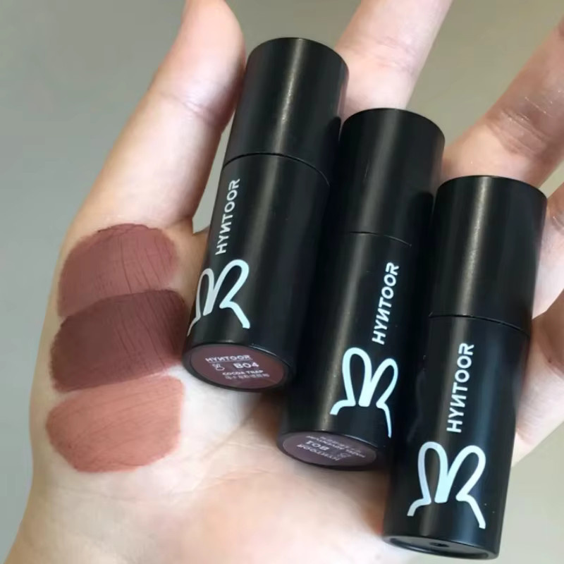 HYNTOOR Black Rabbit Lipstick Matte Lip Mud und Mirror Lip Glaze Kombination, Unisex - Bild 5