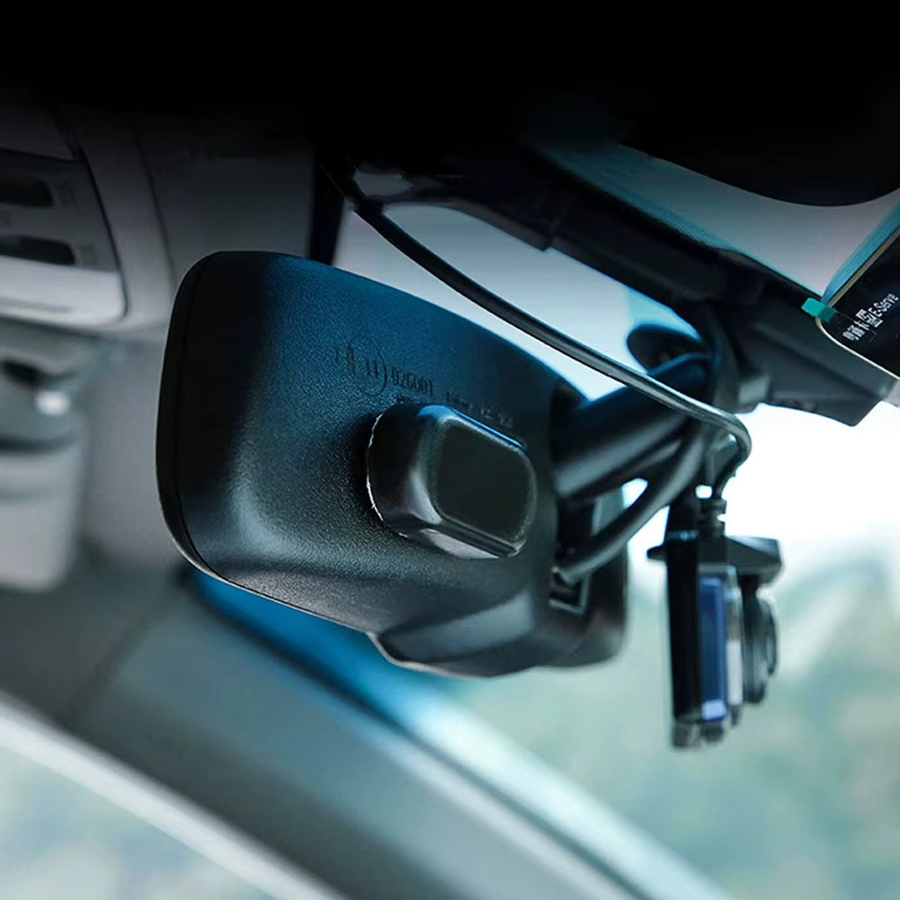 Solarbetriebener Dummy-Alarm für Autos mit blinkendem blauem und rotem Licht von APWIKOGER - Bild 2