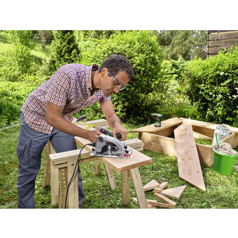 Bosch Handkreissäge PKS 40 in Grün/Schwarz mit 850 W und 130 mm Sägeblatt - Bild 4