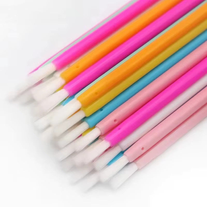 CNKESS Einweg-Lippenpinsel aus Nylonfaser, 50 Stück, Damen - Bild 1