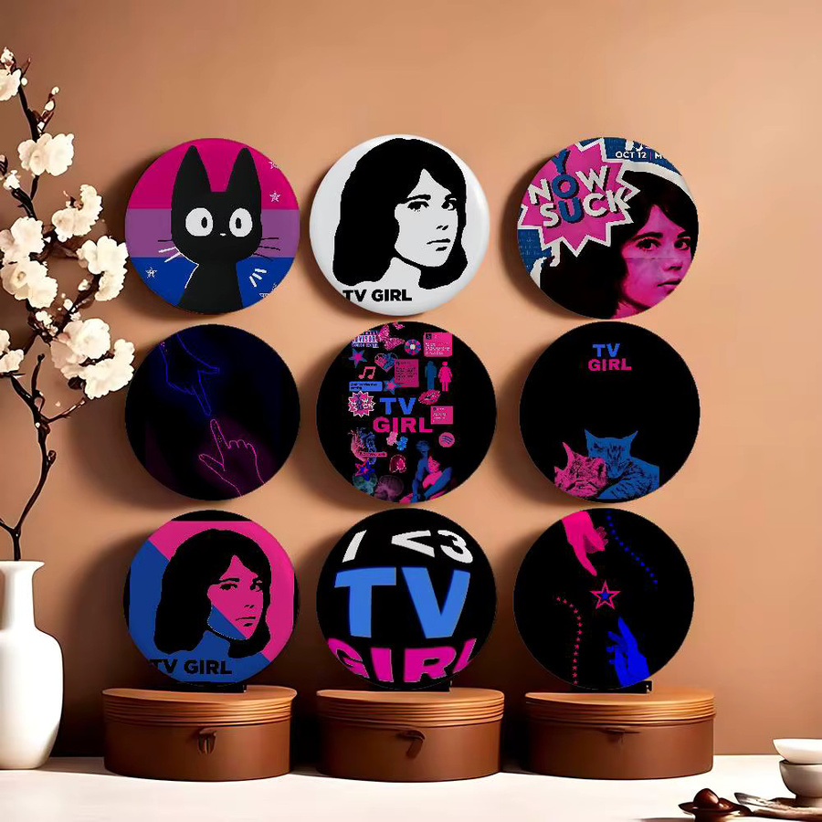 Anstecknadel Pop TV Girl Who Badges, Weißblech, Metall-Brosche - Bild 4
