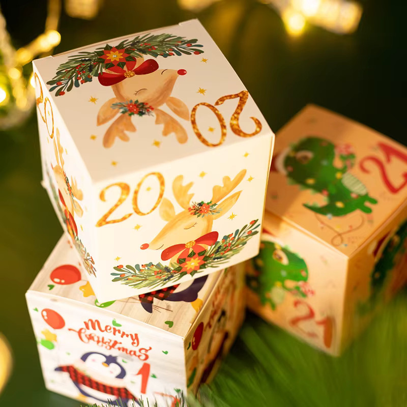 iSRCRAFT DIY Adventskalender Leckerli Boxen aus Kraftpapier im Vintage-Design, 24 Stück, Mehrfarbig - Bild 3