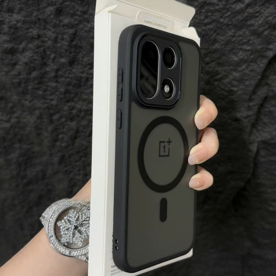 Matte Magnetische Wireless Charging Schutzhülle für OnePlus 15 13 13R 13S 13T Nord 5 CE 5 Ace 5 Pro mit MagSafe Kompatibilität und Anti-Rutsch-Funktion in Transparent - Bild 2