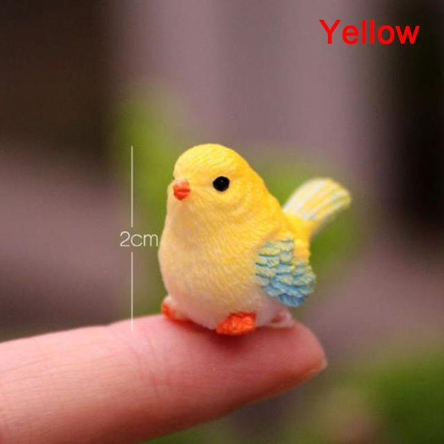 Künstliche kleine Vogelfigur aus Harz von Ziper als Deko-Tiermodell für deine Heimdekoration und dein Mini-Gartenzubehör - Bild 1