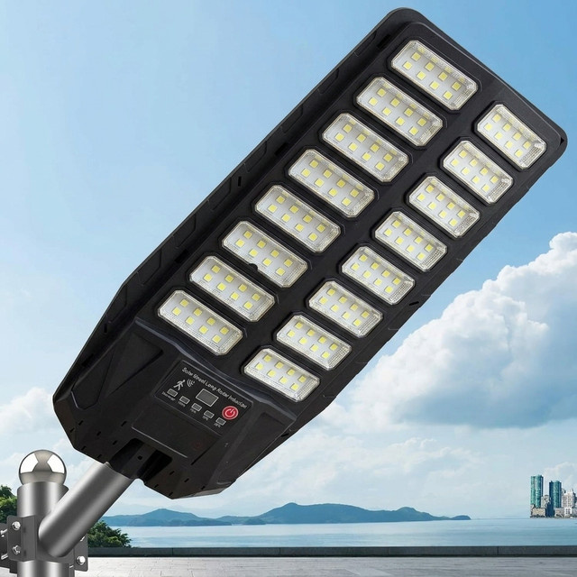 YQCHEZI Solar-Flutlicht mit LED und Bewegungssensor, wasserdichte Solar-Straßenleuchte für Garten und Parkplätze, Schwarz - Bild 1
