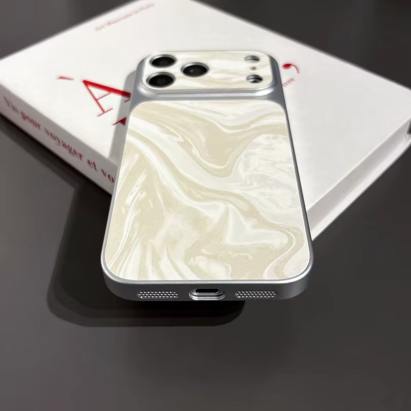 Stoßfeste Handyhülle mit Samt-Matte-Wellenstruktur und Farbverlauf in Beige für Apple iPhone 11 bis iPhone 17 Pro Max - Bild 3