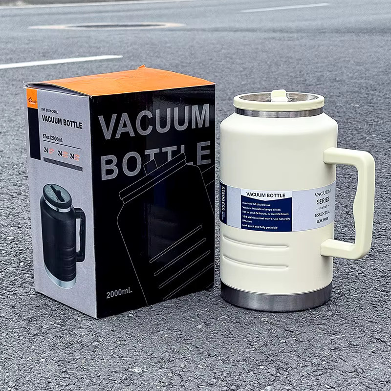 VRIUKNT Edelstahl-Isolierbecher als Wasserkrug mit 2000 ml Fassungsvermögen, Fitness-Wasserflasche in Pink und Weiß - Bild 4