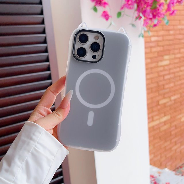 Magnetische 2-in-1 Kabellose Ladehülle mit Katzenohren in Bonbonfarben für Apple iPhone 16 15 14 13 12 11 Pro Max Plus, Matte Abdeckung, Mehrfarbig - Bild 1