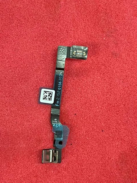 Apple LCD-Sensorkabel für MacBook Air Retina 13,6 Zoll A2681, Modell 821-04129-A, Farbe Schwarz - Bild 1