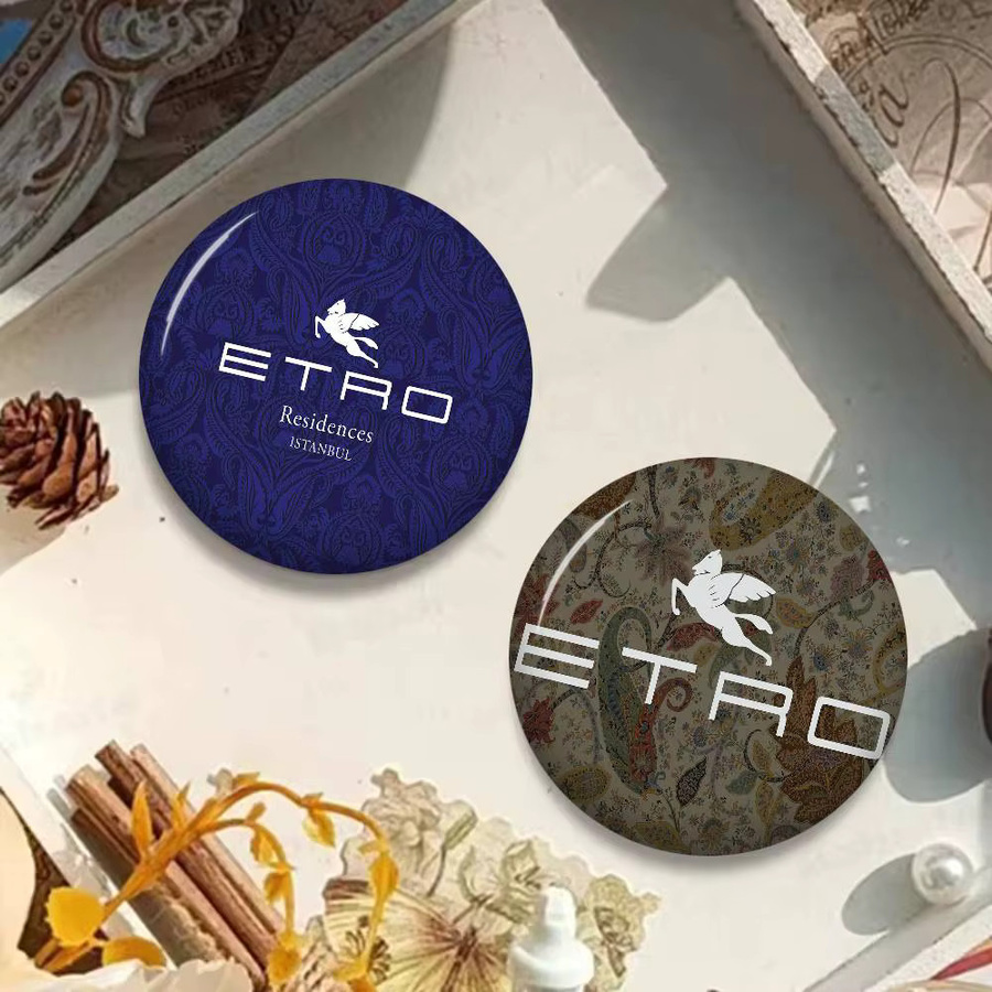 E-Etro Brosche, 56mm, Cartoon Cosplay, Unisex - Bild 4