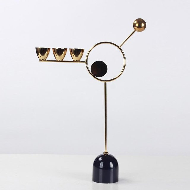 Moderner geometrischer Kerzenhalter aus Metall für Tealights in Schwarz und Gold, Höhe: 14,0 cm, Breite: 8,0 cm, Tiefe: 3,0 cm - Bild 1