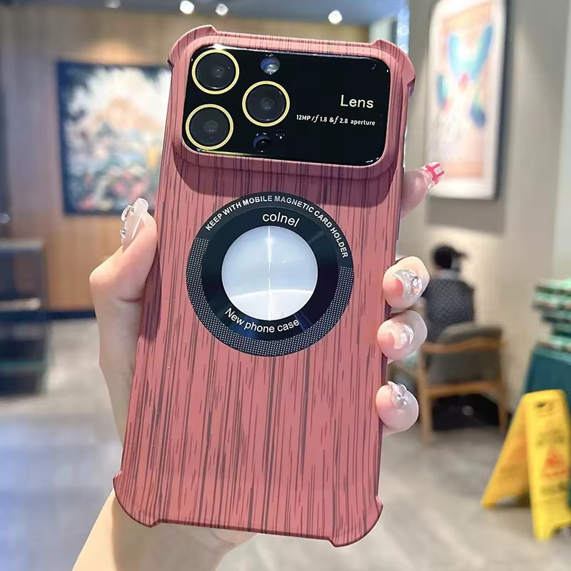 Stoßfeste Handyhülle mit Holzmaserung und Objektivschutz für iPhone 15 Pro Max, iPhone 13 Pro Max, iPhone 12 und iPhone 11 in Braun - Bild 3