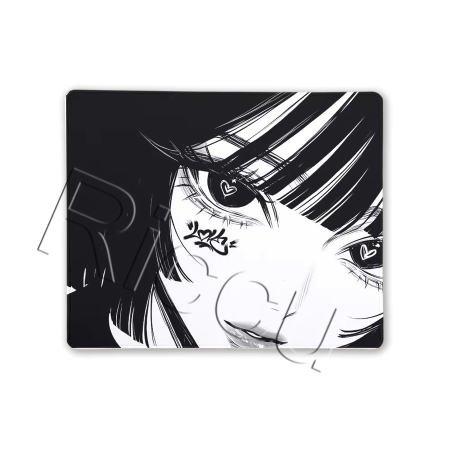 Riccu Anime-Mauspad in Schwarz-Weiß für Gaming und Schreibtisch-Ästhetik - Bild 4