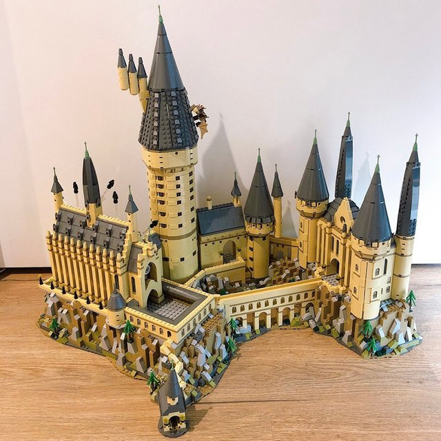 YMOLGA Schloss-Architektur Baustein-Set, Fantasy, ab 14 Jahren - Bild 1