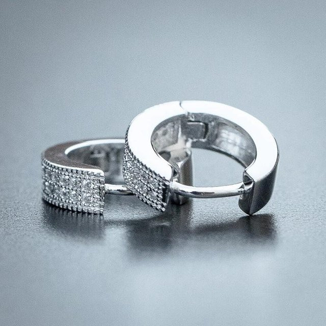 Huitan Kreisohrringe, Messing, Zirkonia, Weiß, Unisex - Bild 1