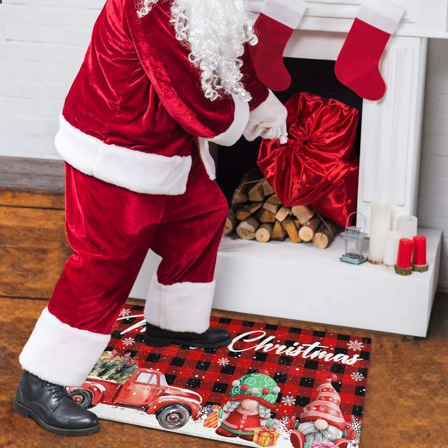VIKAMA Rutschfeste Fußmatte mit Weihnachtsmotiv, rote LKW-Zwerge und Schneeflocken in Büffelkaro-Design für deine Winterdekoration - Bild 3