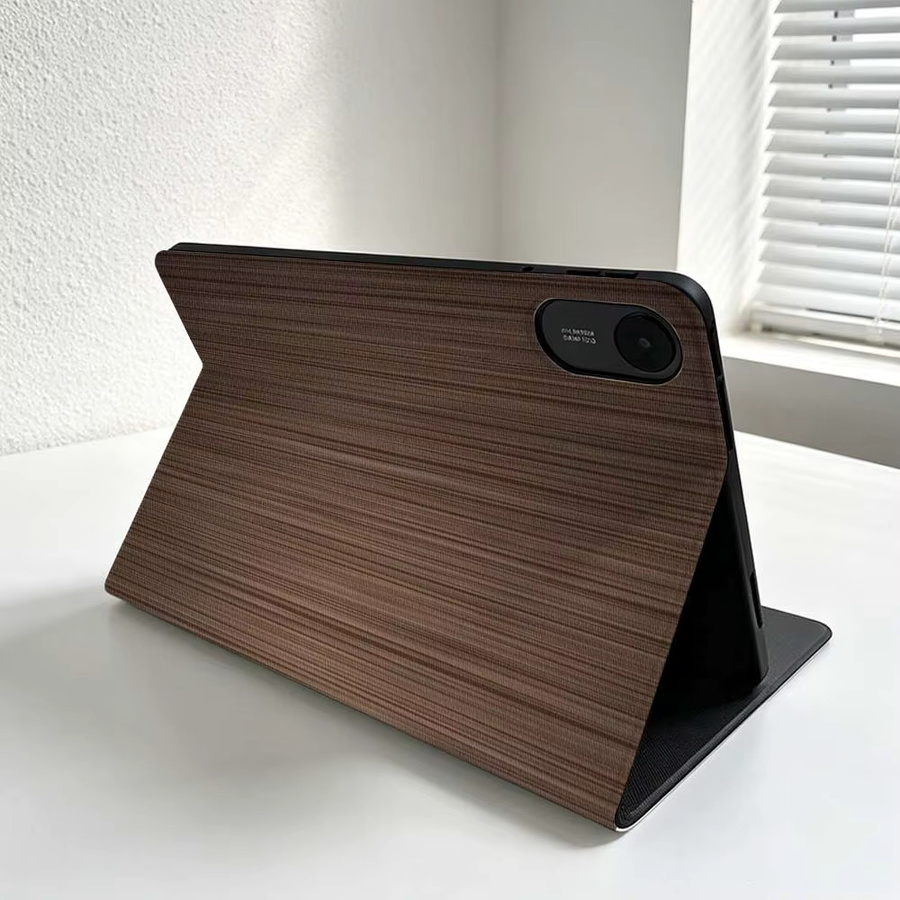 Xiaomi Tablet Hülle mit Holzmaserungsmuster in Braun für Redmi Pad und Poco Pad Modelle - Bild 1