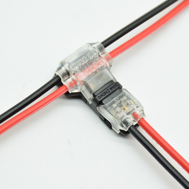 Universal Compact LED Verdrahtungsstecker T-Shape 2-Pin 2-Wege Hebel-Leiterterminal AWG 18-24 transparent - Bild 1