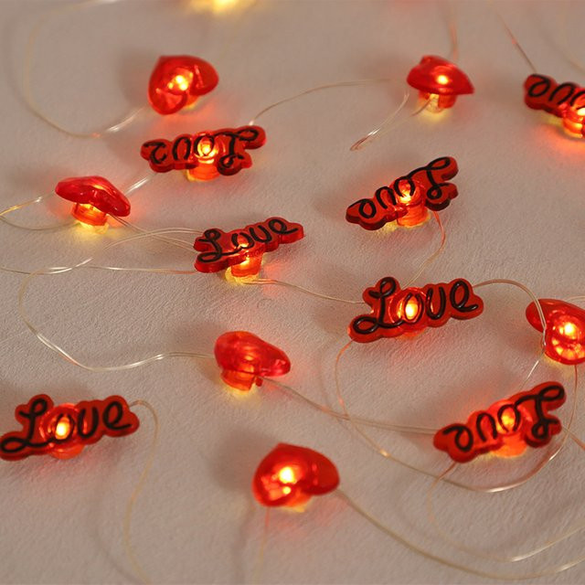 ZQCXLD LED Herz-Lichterkette in Rot für Valentinstag und Hochzeitsdekoration, 198 cm - Bild 1