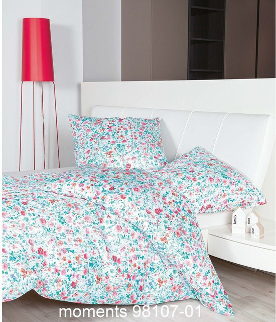 Janine Mako-Satin Bettwäsche Moments aus Baumwolle mit floralem Vintage-Design in Blau, Grün, Lila und Weiß - Bild 1
