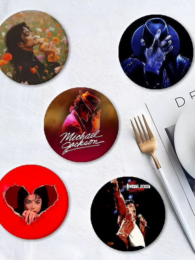 52TOYS Brosche Michael Jackson, Runde Anstecknadel, Weißblech - Bild 7