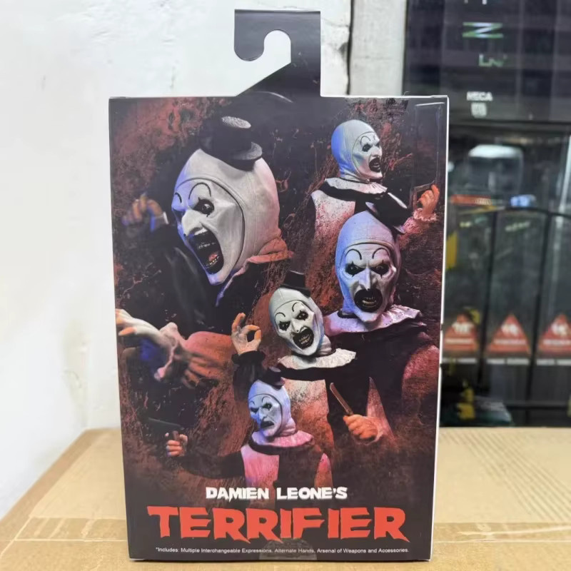 Neca Terrifier Actionfigur, Jungen, mit austauschbarem Gesicht - Bild 3
