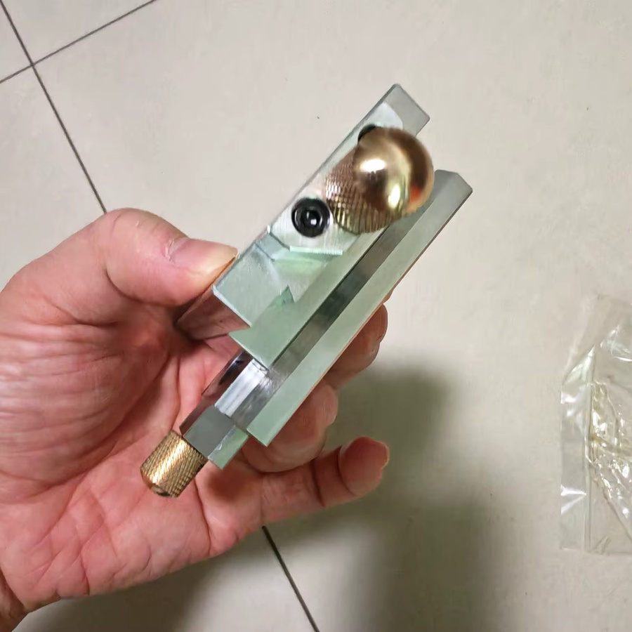 Kleiner Kreuzschiebetisch mit glatter und nahtloser XY-Achsen-Feinabstimmungsplattform in Silber - Bild 3