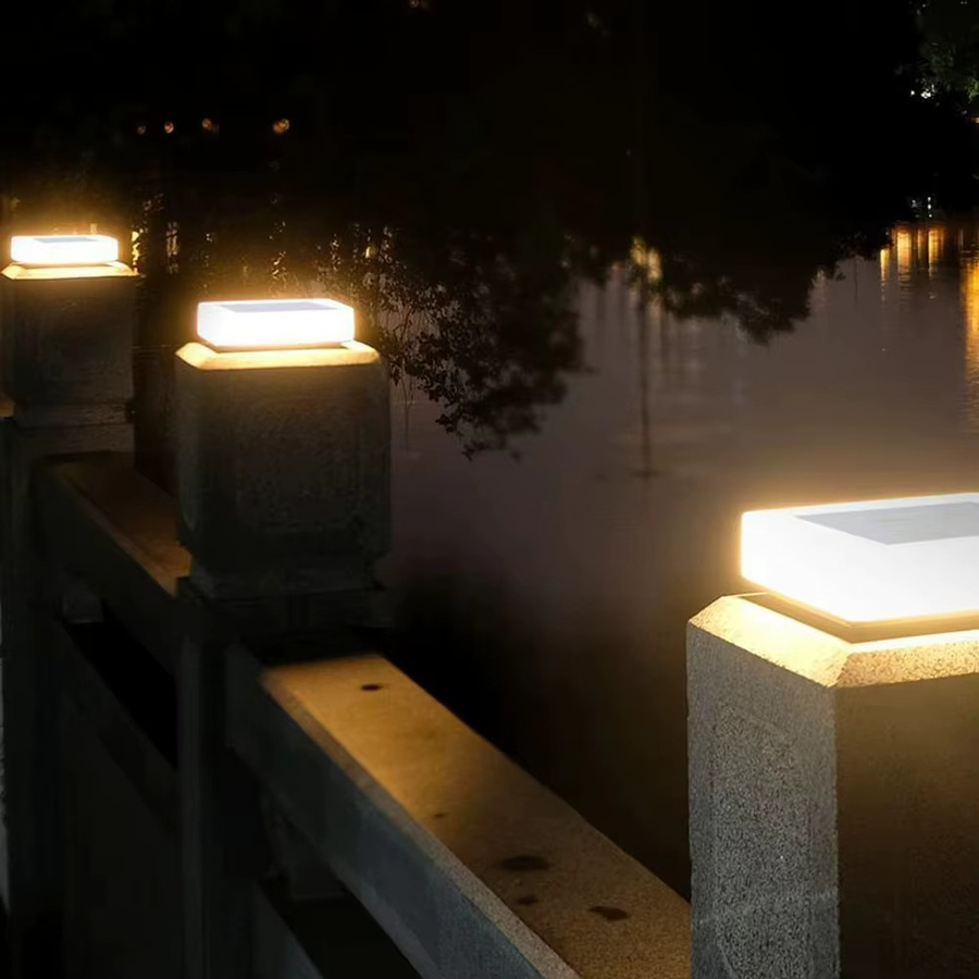 Crepow Solar LED Post Licht mit 7 Farben für Garten und Zaun, Multicolor, Modern Square Design - Bild 5