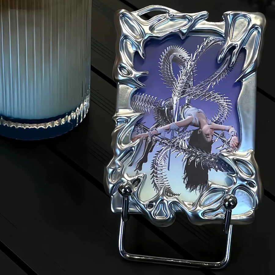 Foto Karten Halter und Aufbewahrungsbox aus Metall in Silber für Kpop Idol Karten und Album Fotos als Display Stand und Deko - Bild 3