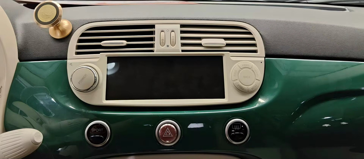 YaYp Android 15 Autoradio mit 6,86 Zoll Touchscreen für Fiat 500 (2007–2015), Schwarz, Wireless CarPlay, GPS, Bluetooth, WiFi und Dual USB - Bild 5