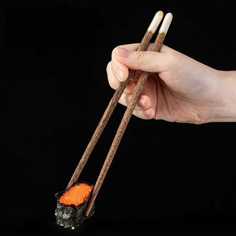 HUITESI Essstäbchen-Set aus Holz in Braun, wiederverwendbare Sushi-Sticks für japanisches und koreanisches Essen - Bild 1