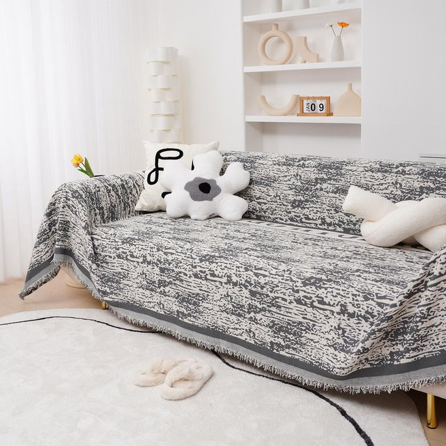 Rutschfestes Chenille Sofa-Abdecktuch mit Graffiti-Design von Super Six, B/B: 180 x 130 cm - Bild 1