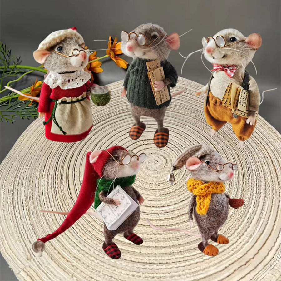 LUSQI DIY Filz-Bastelset für ein buntes Weihnachts-Maus-Ornament zur Dekoration - Bild 6